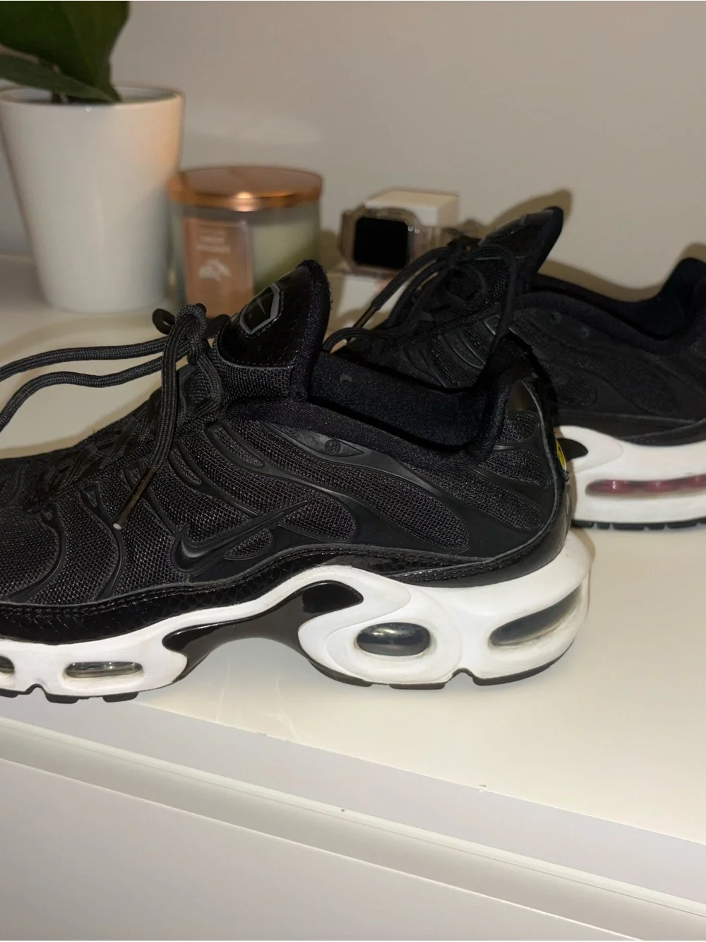 Nike Air Max Plus TN Black White Sneakers